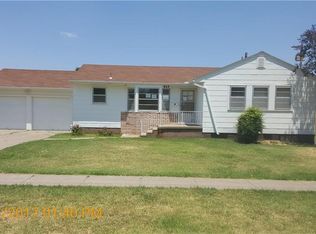 417 W 8th St, Liberal, KS 67901