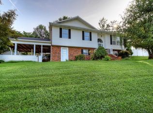 117 Silver Lake Rd, Church Hill, TN 37642