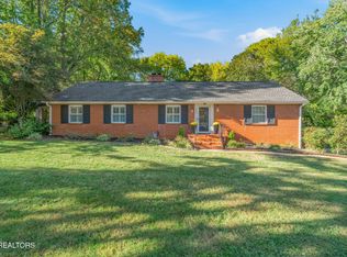 6909 Deane Hill Dr, Knoxville, TN 37919
