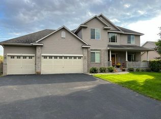 243 Winkler Trl, Cologne, MN 55322