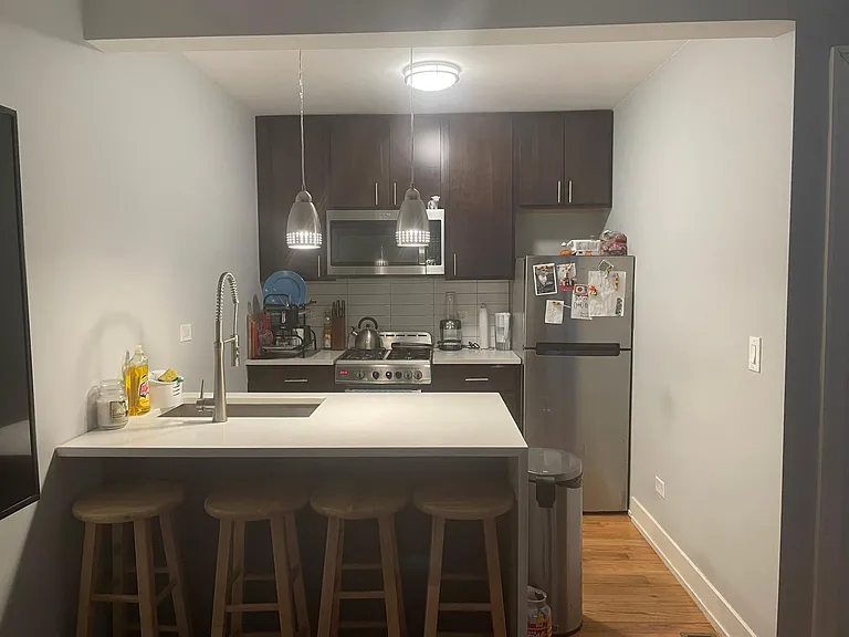 1902 W Cullerton St #2R — Photo 2