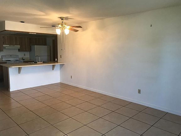 2nd image of 1015 SE 24th Ave #1017
