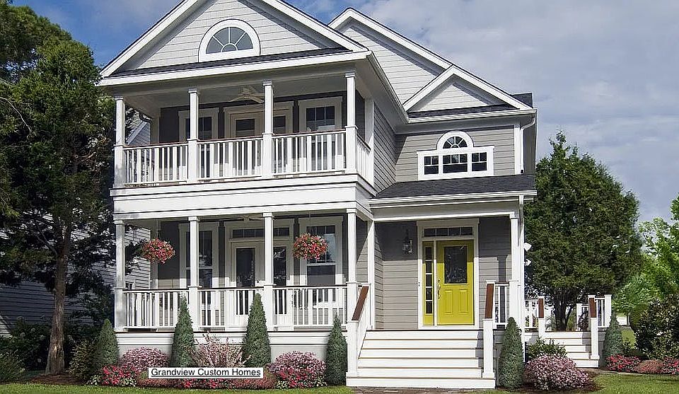 1st image of 200 Lakeview Dr