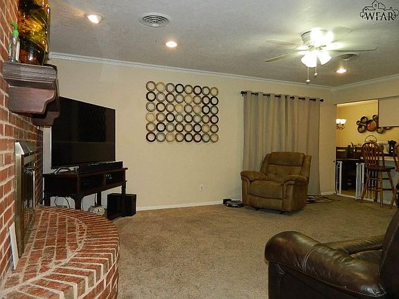5th image of 2800 Barrywood Dr