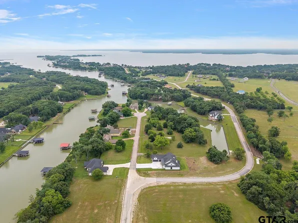 302 Canal St, Corsicana, TX 75109