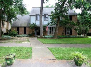 16422 Laurelfield Dr, Houston, TX 77059