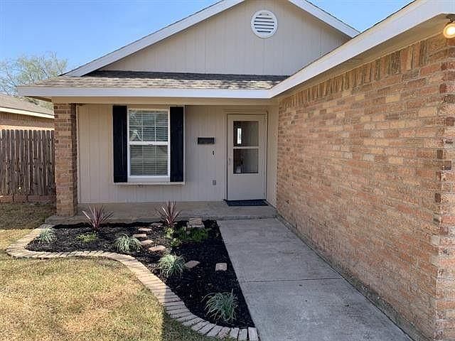 1st image of 9205 Coral Ln