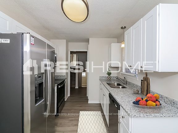 2nd image of 7000 Ledgewood Dr