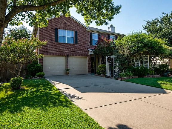 3rd image of 1503 Wavecrest Dr