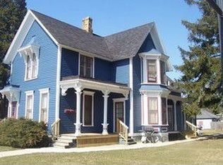 618 W Main St, Dundee, IL 60118