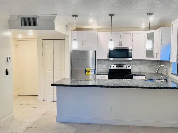 8901 N New River Canal Rd APT 17W, Fort Lauderdale, FL 33324
