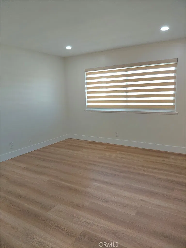 4 bed, 2.5 bath, 1882 sqft, $5,000 — Photo 3