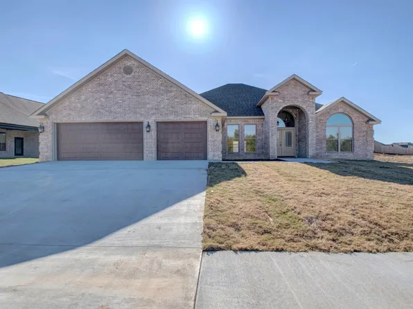 520 Corondelet Ln, Maumelle, AR 72113