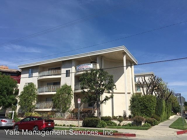 1st image of 5204 Yarmouth Ave APT 324