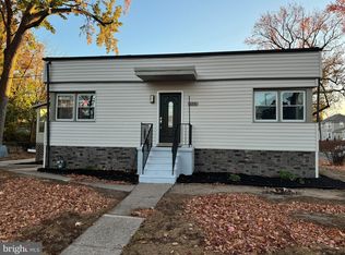 626 Lambert Ave, Mount Ephraim, NJ 08059