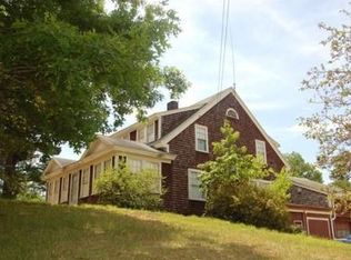 61 N Main St, Salem, NH 03079
