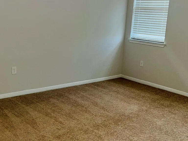 512 Turkey Creek Cv — Photo 37