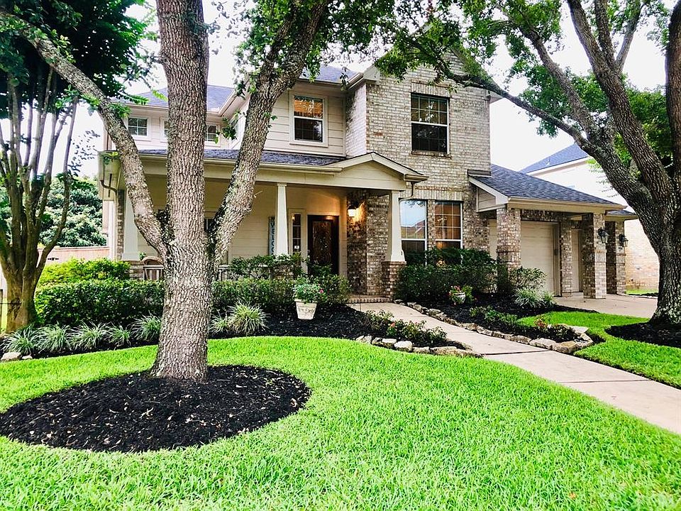 1st image of 3914 Lakeridge Canyon Dr
