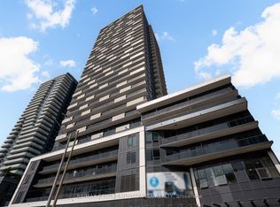 5105 Hurontario St #2207, Mississauga, ON L4Z 4K5