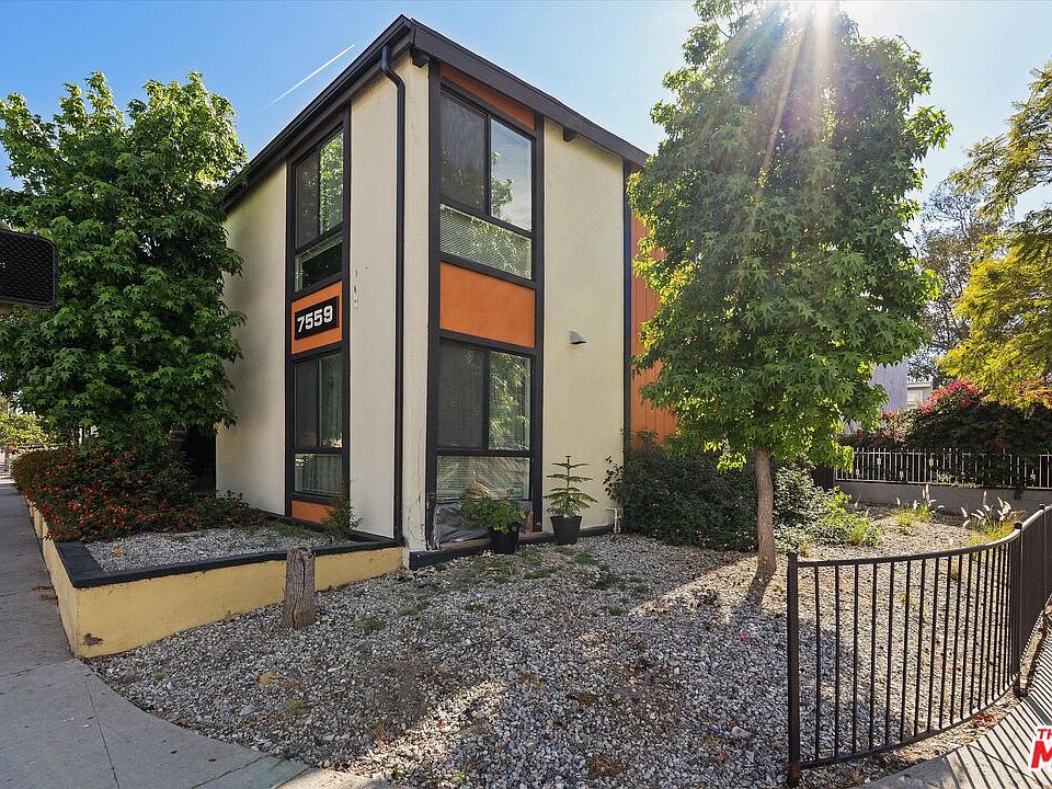 1st image of 7559 Whitsett Ave