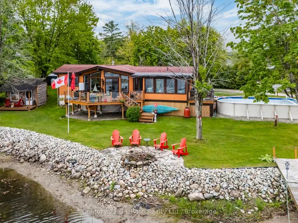 24 Wilcox Rd, Tay, ON L0K 2C0