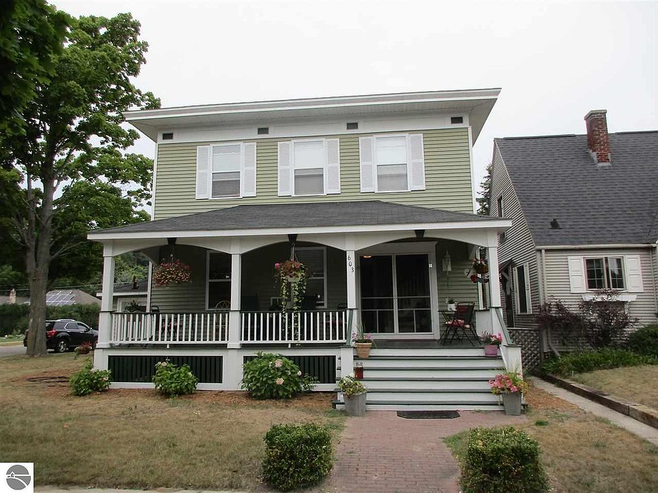 1st image of 603 Forest Ave