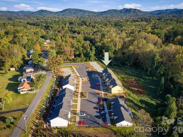 189 Beacon Ave, Morganton, NC 28655