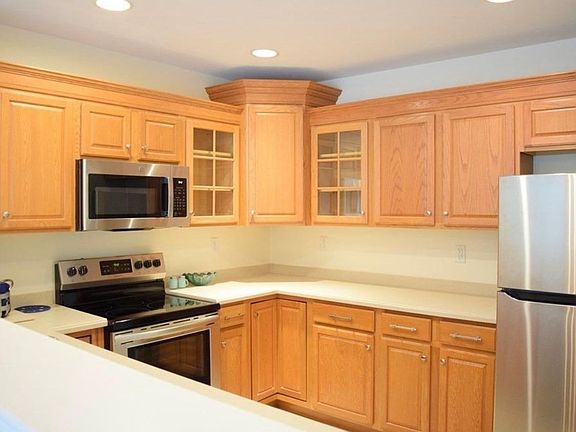3rd image of 2110 Briarwood Vlg