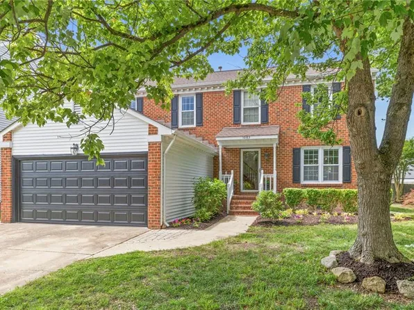 1083 Backwoods Rd, Virginia Beach, VA 23455