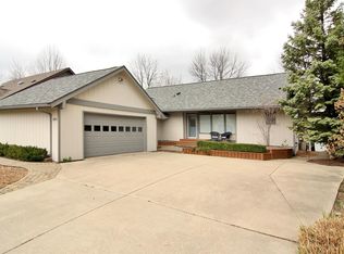 1389 Beachway Ct, Cicero, IN 46034