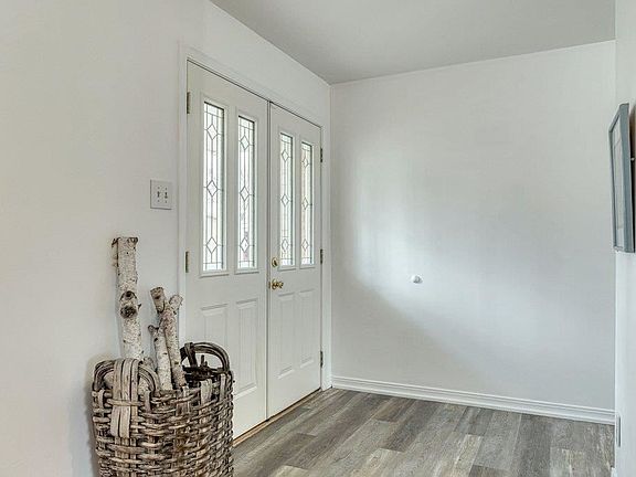 3rd image of 11103 Bonjour Ct