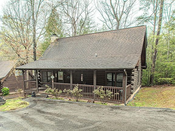 2nd image of 709 Golden Eagle Way