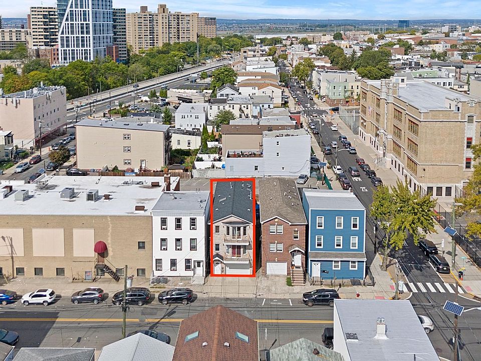1st image of 83 Oakland Ave