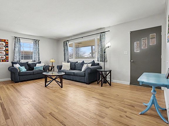 4th image of 2514 Edison Rd