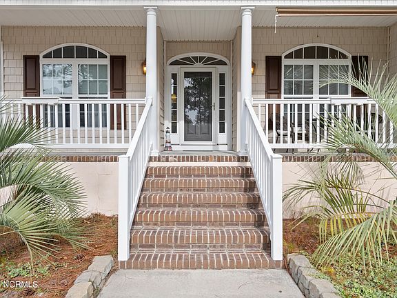 3rd image of 3831 Winding Vine Way