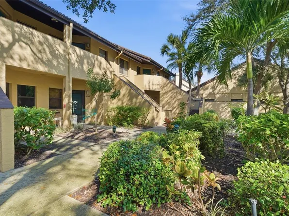 5768 Ashton Lake Dr #7, Sarasota, FL 34231