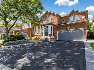 43 Hollowgrove Blvd, Brampton, ON L6P 1B1