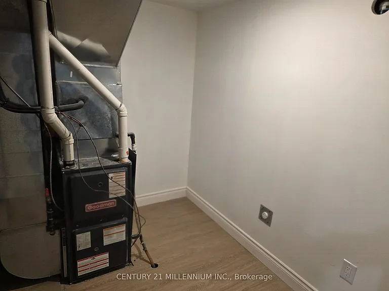 32 Stewart Ave #BASEMENT — Photo 28