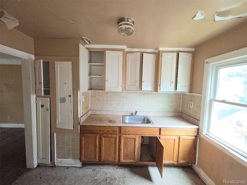 40th image of 5310 Grayton St
