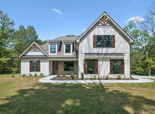 1303 Athens Rd, Lebanon, TN 37087