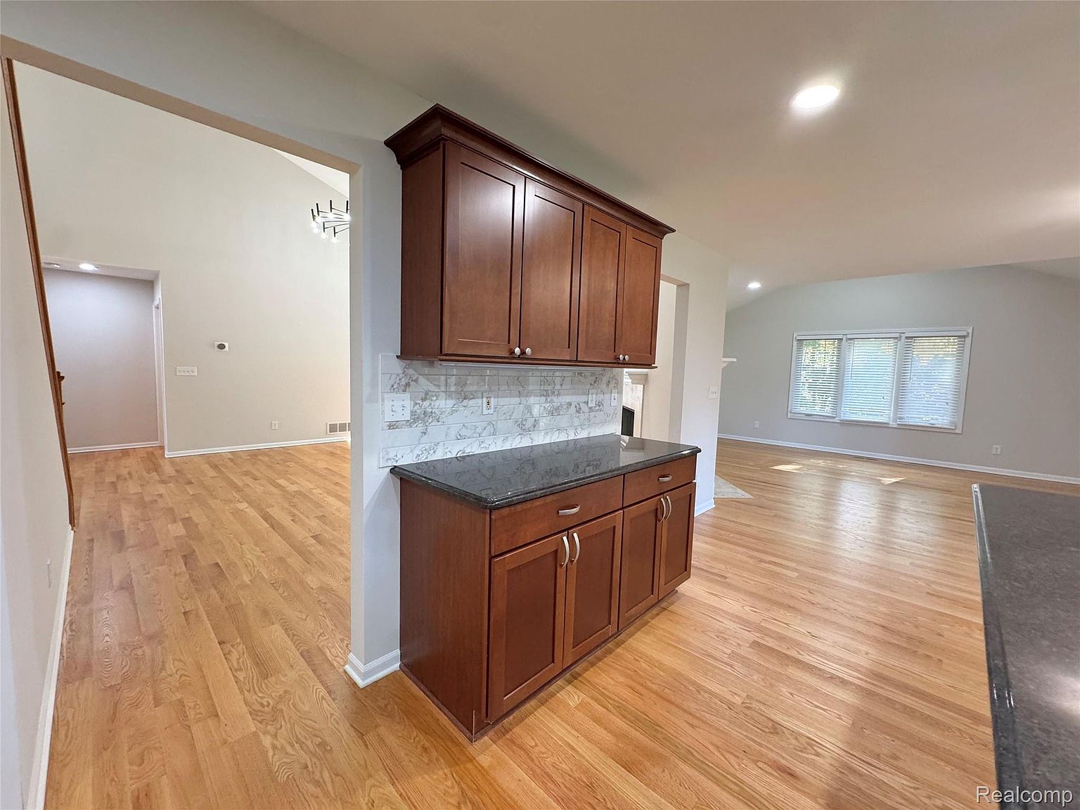 8149 Carpathian Dr, photo 8