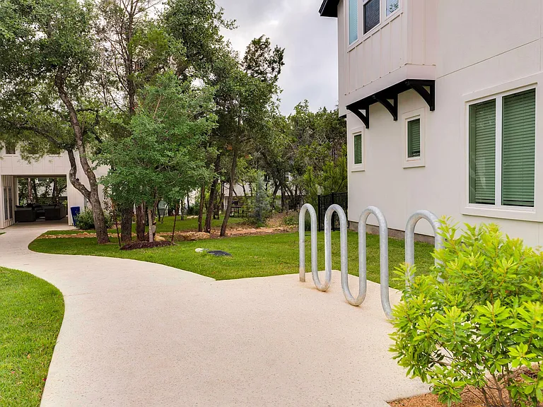 12001 Vista Parke Dr #1103 — Photo 23