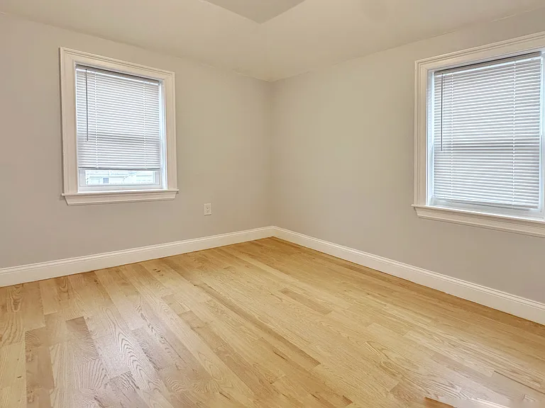 28 Arnold St #1 — Photo 15