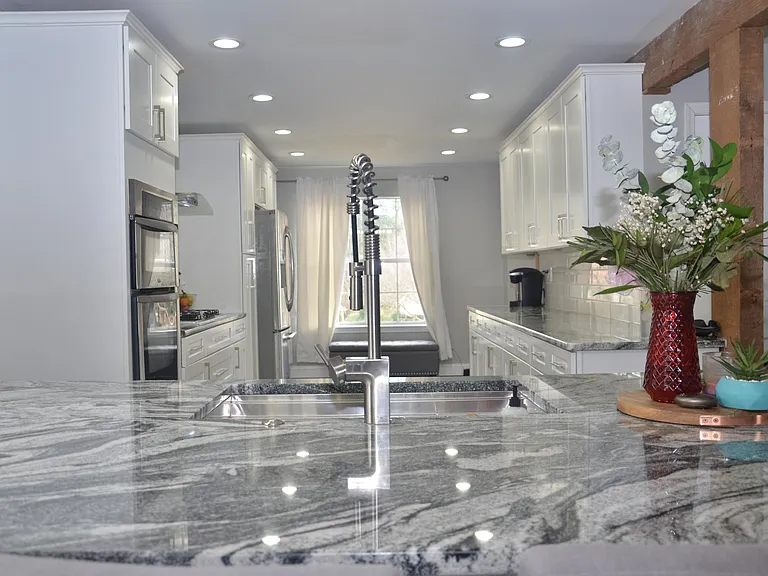205 Belvedere Grn — Photo 6
