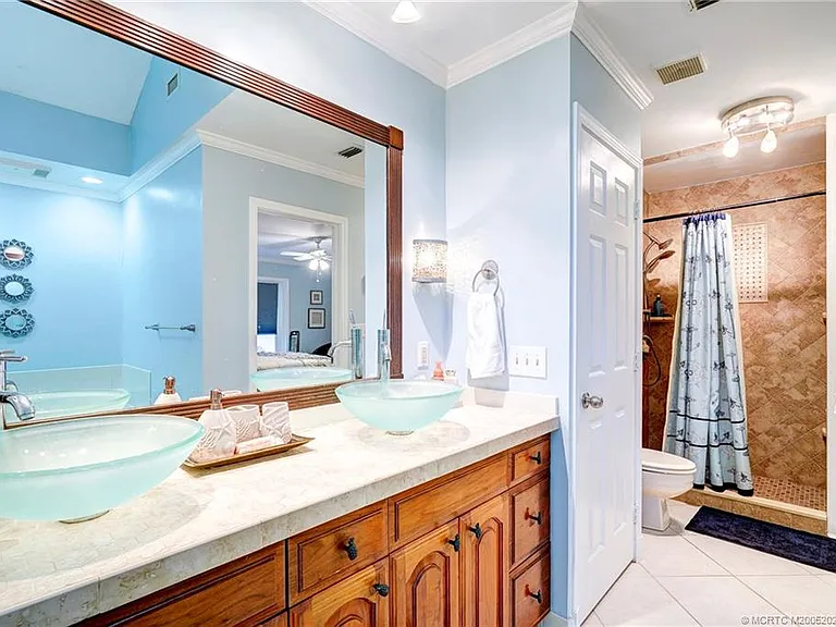 1446 Wyn Cove Dr — Photo 39