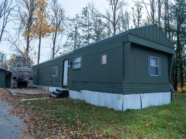 1859 Orange Grove Ave, Gaylord, MI 49735