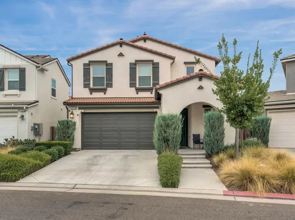 4614 Loftwood Rd, Madera, CA 93636