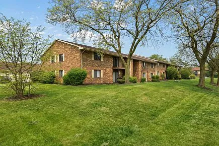 2014 S Green Bay Rd #103 — Photo 4