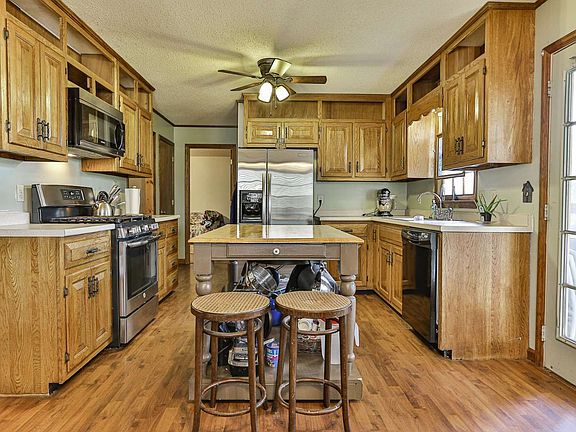 5th image of 519 Southern Pines Dr