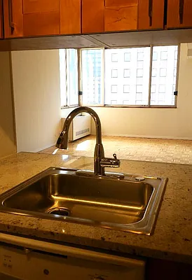 Rented by RELO REDAC INC. | media 5